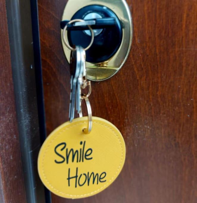 Smile Home! Graziosa Casa Con Parcheggio E Giardino Bovísio-Masciago Milanese Esterno foto